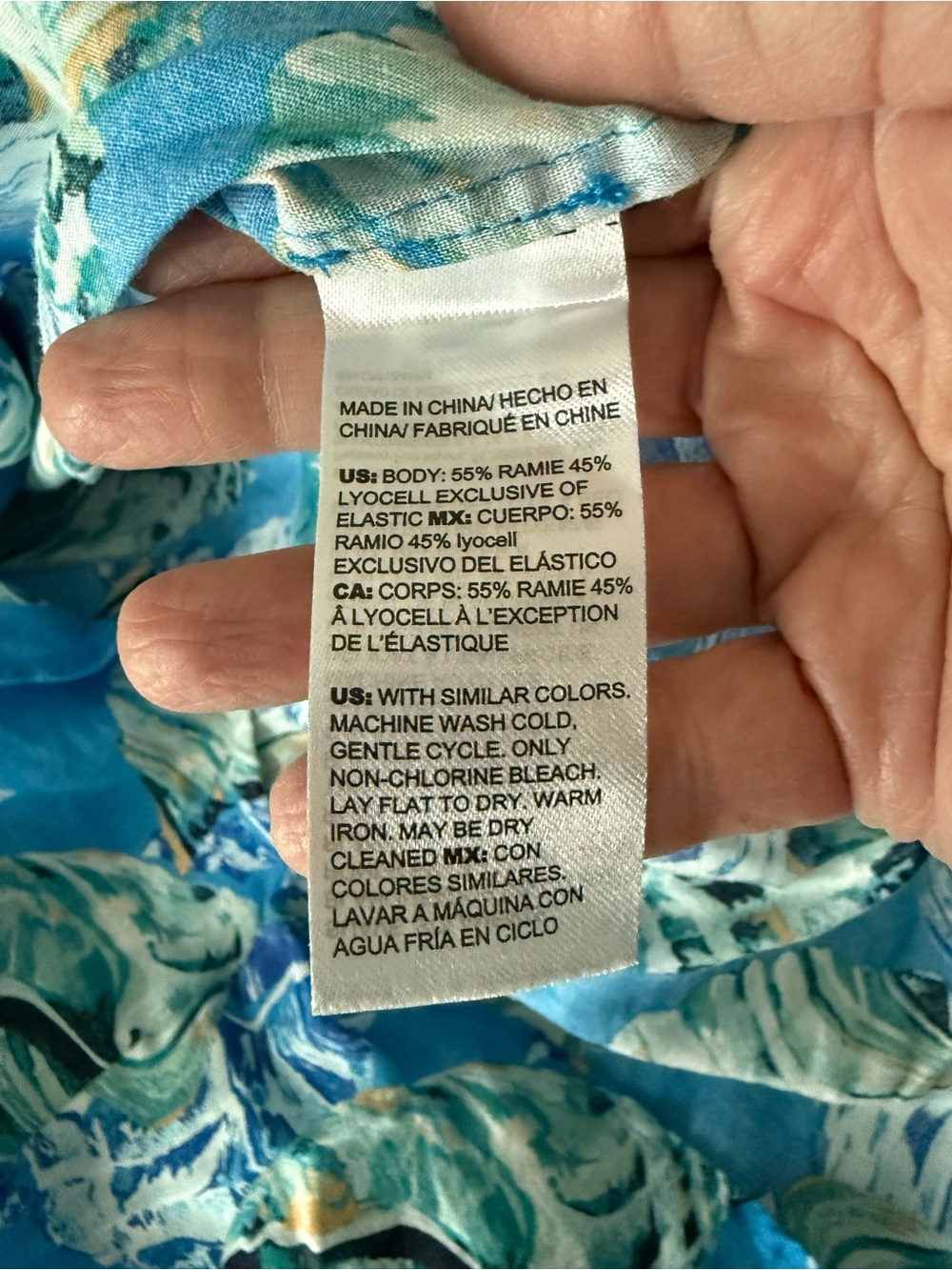 Chico’s Lightweight Blue Floral Button-Front Women’s Top - Picture 8 of 8